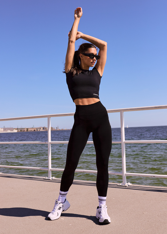 Bezszwowy T-Shirt FLEX (Black)
